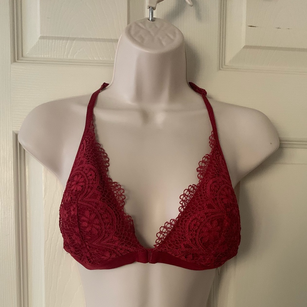 Victoria’s Secret Front Close Crochet Bralette
